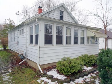 443 Wallace Ave, North Tonawanda, NY 14120 - photo 3