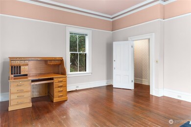 1229 Tyler St, Port Townsend, WA 98368 - photo 4