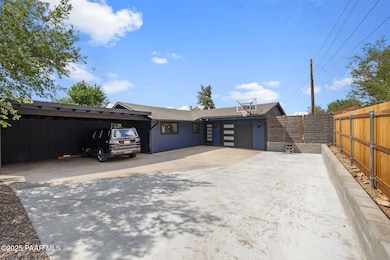 253 S Willow St, Prescott, AZ 86303 - photo 3