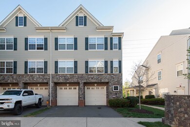 11186 Wortham Crest Cir, Manassas, VA 20109 - photo 3