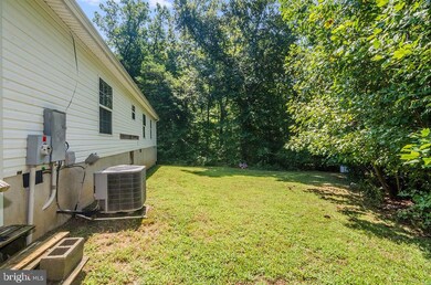 46 Bishop Dr, Montross, VA 22520 - photo 2