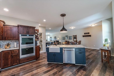 303 Fiddler Ct SE, New Prague, MN 56071 - photo 4