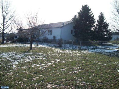 1011 Saint Pauls Church Rd, Pennsburg, PA 18073 - photo 3