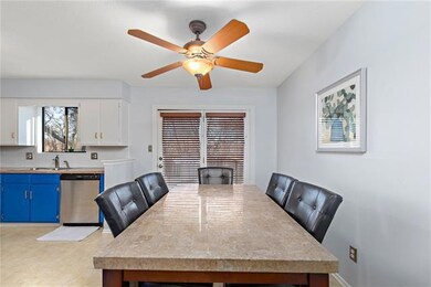 Large eat in kitchen