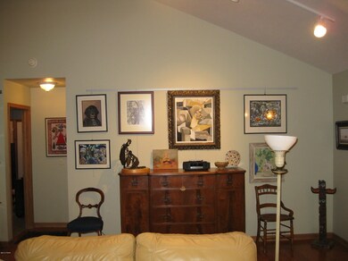 123 Surrey Dr, Lords Valley, PA 18428 - photo 7