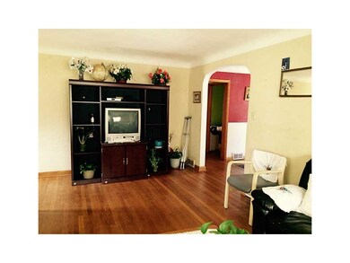 Living Room-L1.