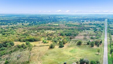 1523 Fm 1753, Denison, TX 75021 - photo 6