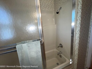 10 Princeton Ave, Neptune, NJ 07753 - photo 5