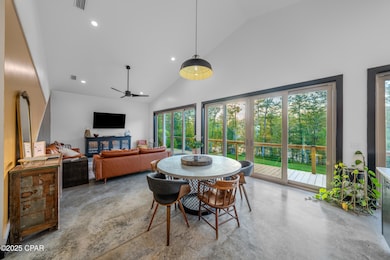 5101 Lake Bluff Cir, Marianna, FL 32446 - photo 7