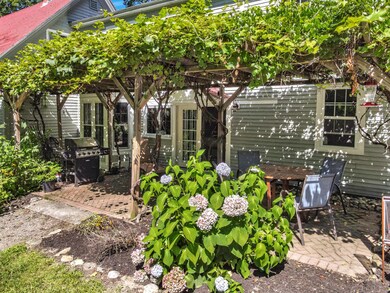 84 Central St, Gardiner, ME 04345 - photo 4