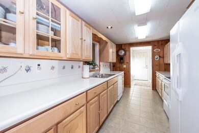 33 Grassy Pond Rd, Moultonborough, NH 03254 - photo 4