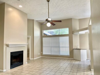 1911 Havenhouse Dr, Spring, TX 77386 - photo 4