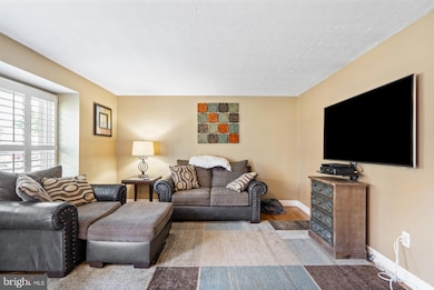 9351 Cabot Ct, Laurel, MD 20723 - photo 3