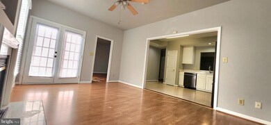 6910 Bluefield Dr, Fredericksburg, VA 22407 - photo 4