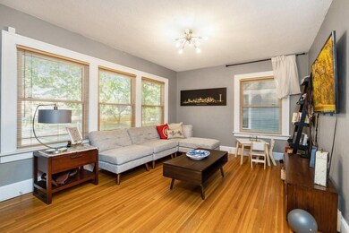 1145 38th St, Des Moines, IA 50311 - photo 6