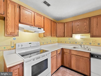 2136 Wainwright Ct unit NO1B, Frederick, MD 21702 - photo 6