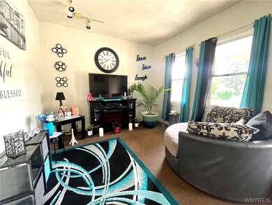 2714 Niagara St, Niagara Falls, NY 14303 - photo 5