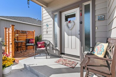 63399 Lamoine Ln, Bend, OR 97701 - photo 3