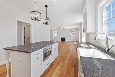 210 Sage Ln unit 27, Portsmouth, NH 03801 - photo 5
