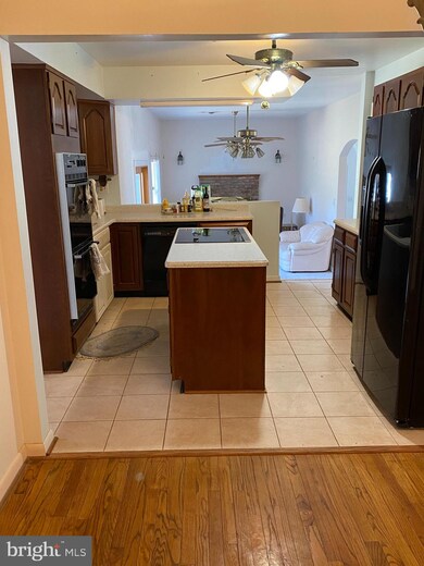 19039 Ridge Rd, Colonial Beach, VA 22443 - photo 6