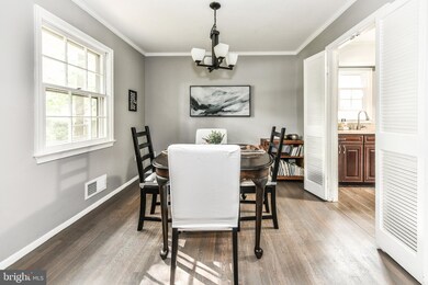 4631 Tara Dr, Fairfax, VA 22032 - photo 5