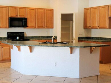 KITCHEN 3