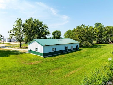 19496 Pike 308, Bowling Green, MO 63334 - photo 5