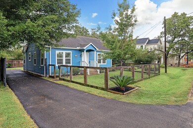 1812 Northwood St, Houston, TX 77009 - photo 2