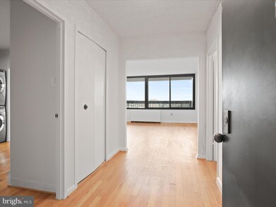 3701 S George Mason Dr unit 1511-N, Falls Church, VA 22041 - photo 6