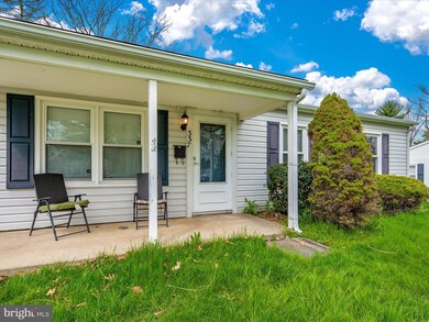 337 Walgrove Rd, Reisterstown, MD 21136 - photo 3