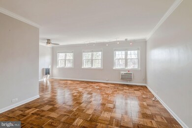 3357 Martha Custis Dr unit 825-3357, Alexandria, VA 22302 - photo 3