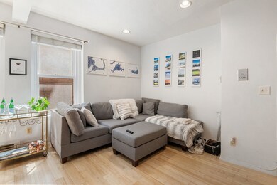 38A Charter St unit 4, Boston, MA 02113 - photo 3