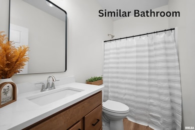 4727 Willow Cir, Davenport, IA 52806 - photo 2