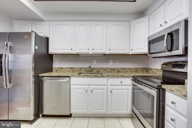 7680 Tremayne Place unit 112, McLean, VA 22102 - photo 6