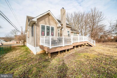 21 W Maple Ave, Brookhaven, PA 19015 - photo 4