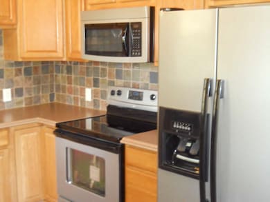 906 W New York Ave, McComb, MS 39648 - photo 5