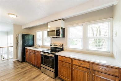 208 E 165th St, Belton, MO 64012 - photo 6