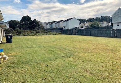 View of yard with a residential view