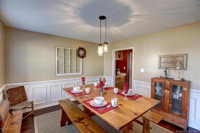 6 Dining Room