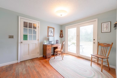 7 Salmon Run, Raymond, ME 04071 - photo 5