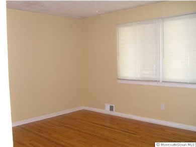 20 Howard Ave, Eatontown, NJ 07724 - photo 3