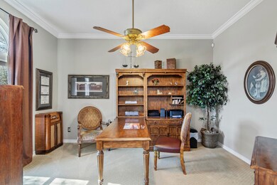 1303 Jeffrine Dr-02