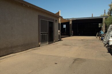 Side Driveway