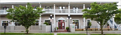 Tarrymore front