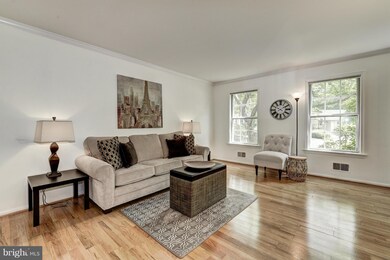 14909 Dufief Dr, North Potomac, MD 20878 - photo 4