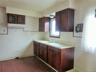 294 East Ave, North Tonawanda, NY 14120 - photo 5