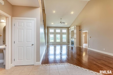 4607 N Weaverridge Blvd, Peoria, IL 61615 - photo 2