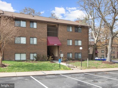 6021 Majors Ln unit 2, Columbia, MD 21045 - photo 2