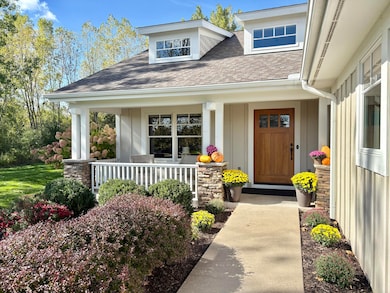 2033 Talamore Ct SE, Grand Rapids, MI 49546 - photo 2