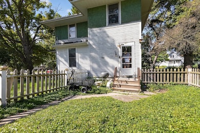 401 N Hubbard St, Horicon, WI 53032 - photo 3